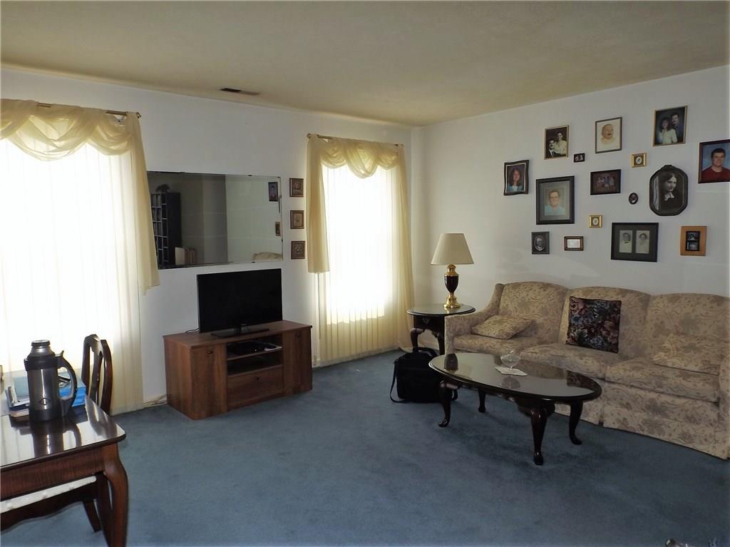 6419 Decatur Commons Indianapolis, IN 46221 - Photo 4 of 9