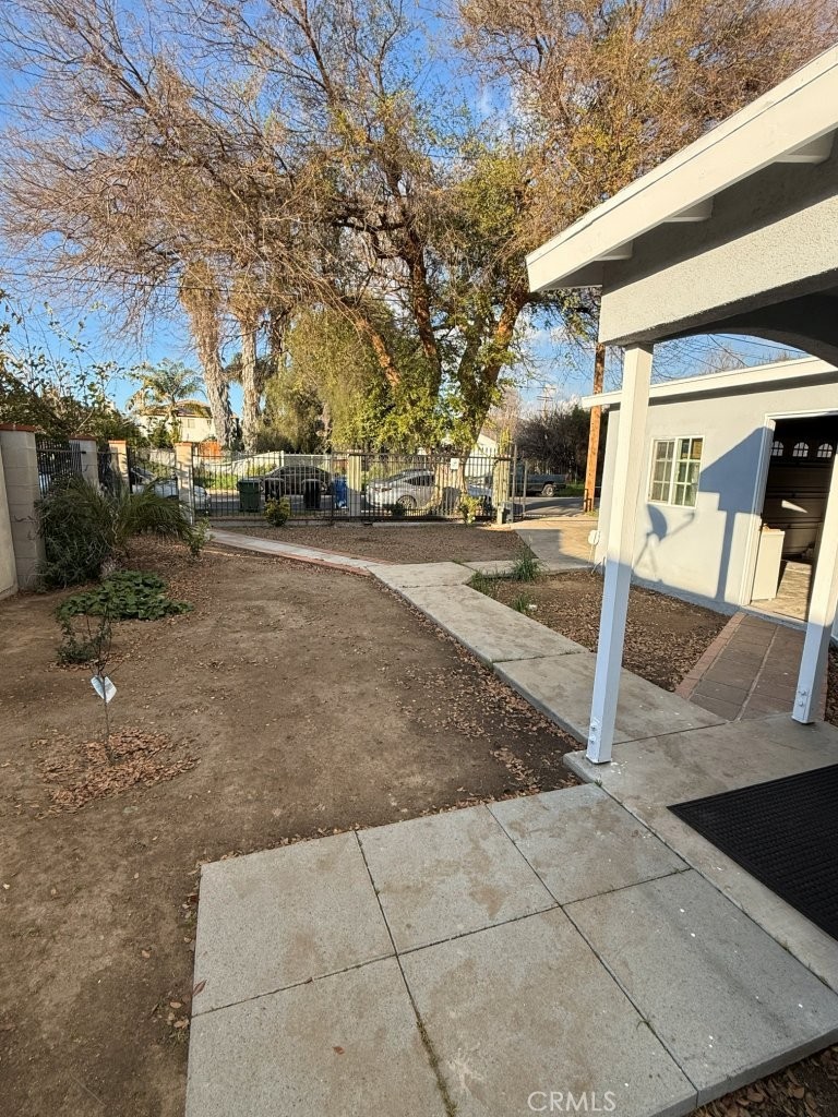 19512 Leadwell Street Reseda, CA 91335 - Photo 21 of 25