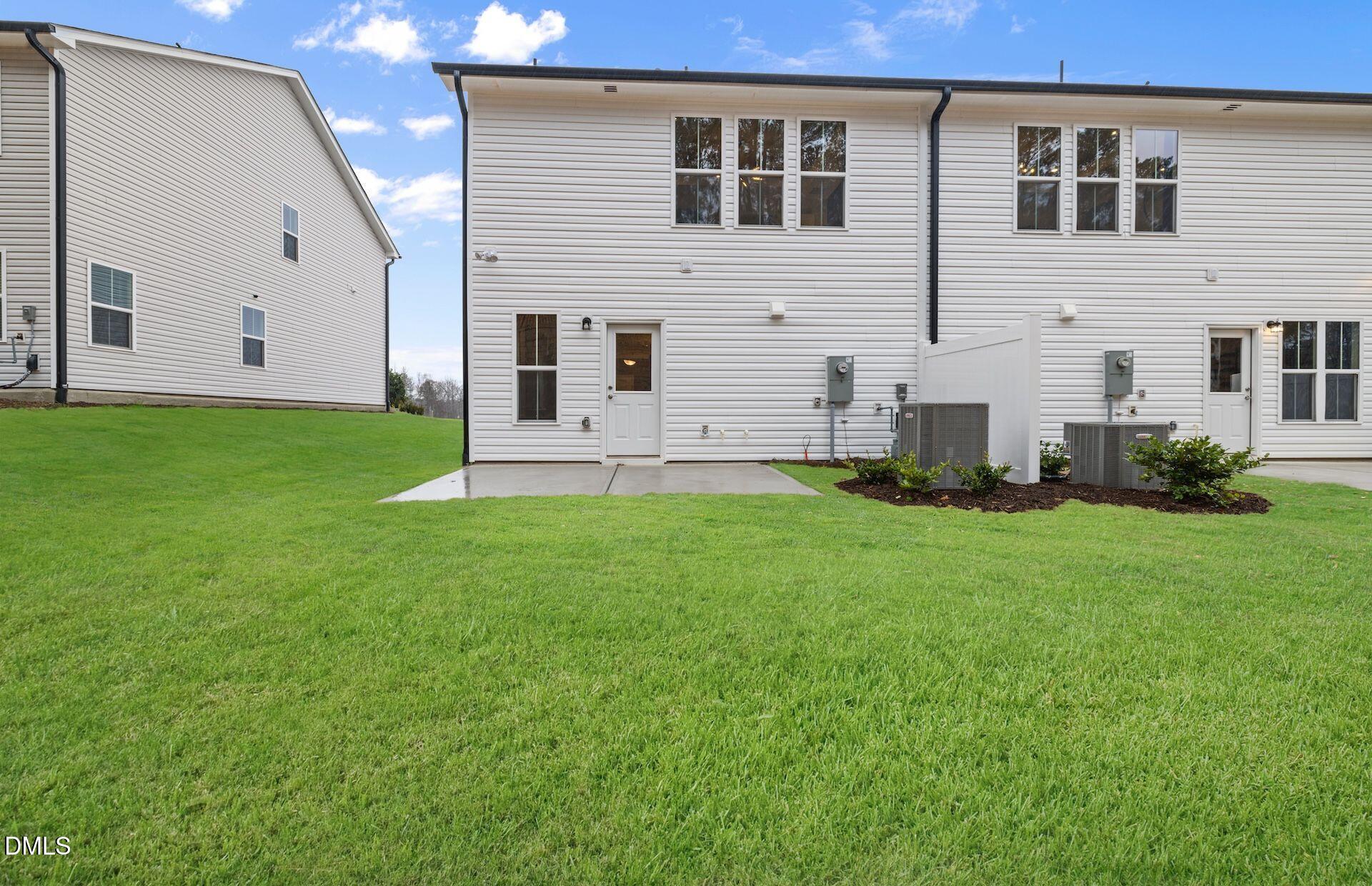 4015 Kidd Place Durham, NC 27703 - Photo 18 of 31 45-web-or-mls-7K5A2877_1 (2)