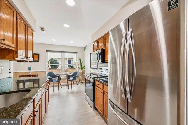 $360,000 | 18238 Rolling Meadow Way, Unit 30, Olney, MD 20832