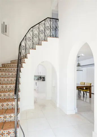 a view of a entryway