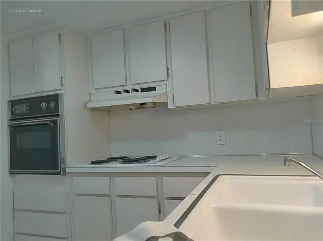 $93,000 | 2459 Columbia Drive, Unit 37, Clearwater, FL 33763