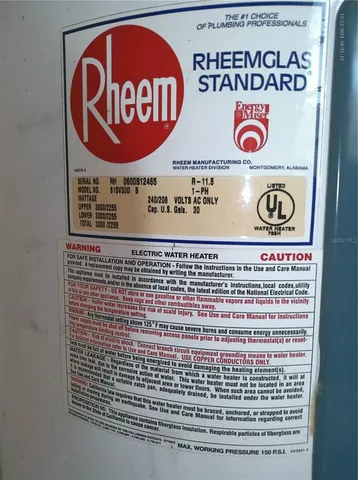 $93,000 | 2459 Columbia Drive, Unit 37, Clearwater, FL 33763