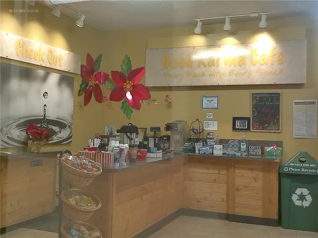 $93,000 | 2459 Columbia Drive, Unit 37, Clearwater, FL 33763