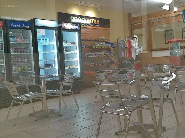 $93,000 | 2459 Columbia Drive, Unit 37, Clearwater, FL 33763