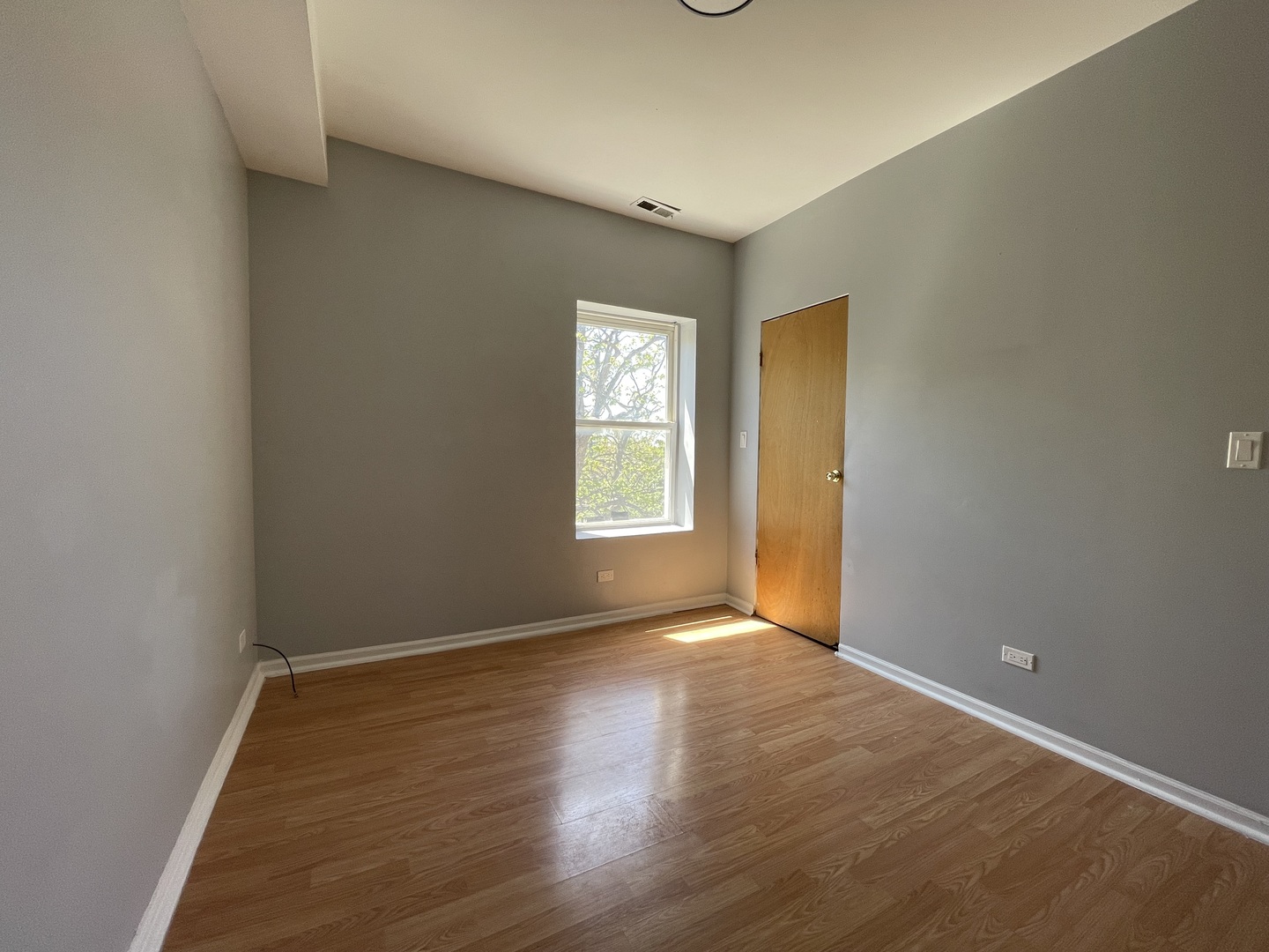 1152 North Harding Avenue, Unit 3 Chicago, IL 60651 - Photo 7 of 9