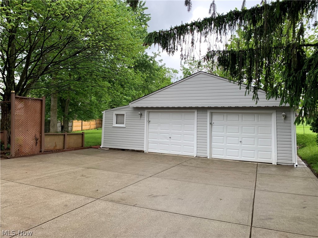 7651 State Road Parma, OH 44134 - Photo 21 of 21