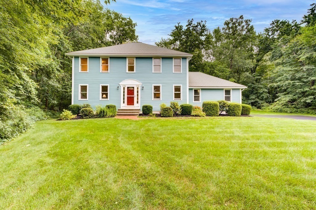 11 Merriam Way Upton, MA 01568 - Photo 1 of 42 Gallery Image 1