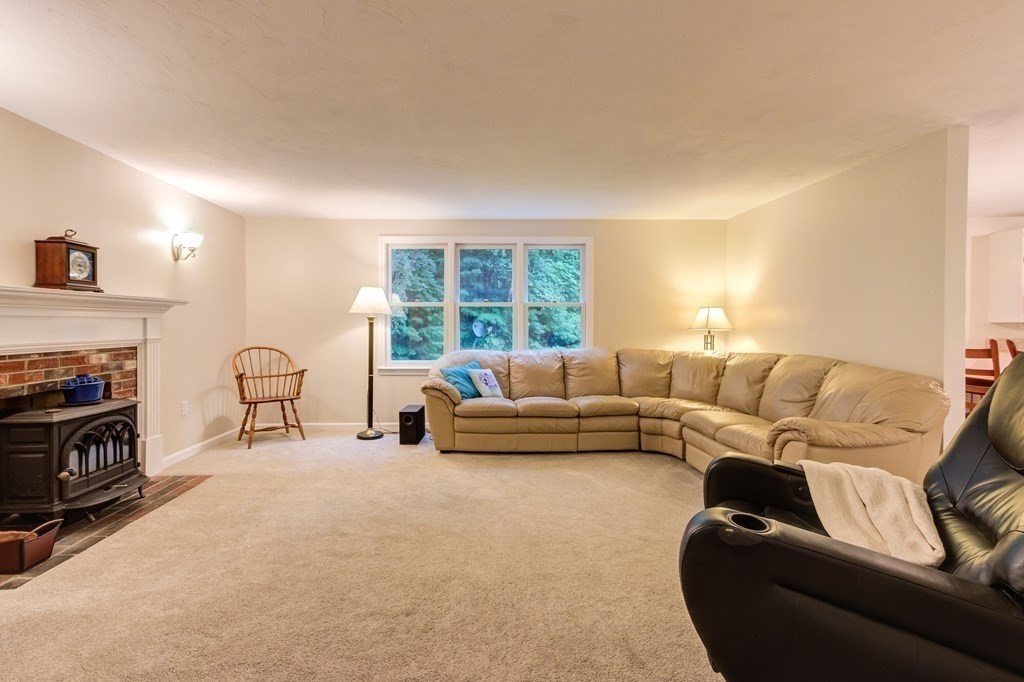 11 Merriam Way Upton, MA 01568 - Photo 11 of 42 Gallery Image 11
