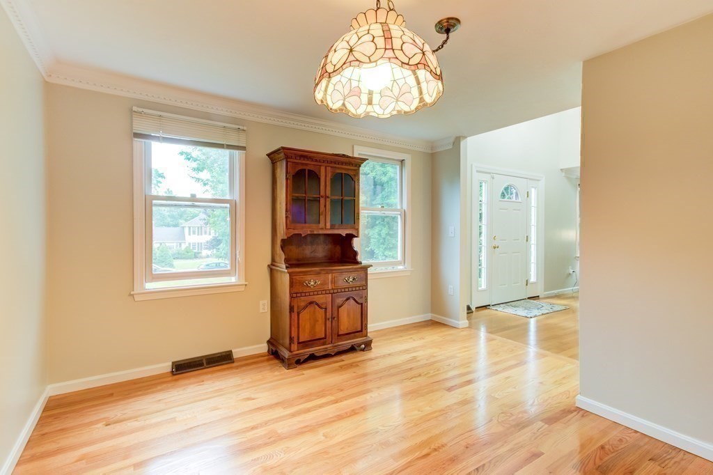 11 Merriam Way Upton, MA 01568 - Photo 18 of 42 Gallery Image 18