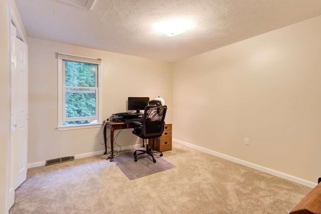 11 Merriam Way Upton, MA 01568 - Photo 34 of 42 Gallery Image 34