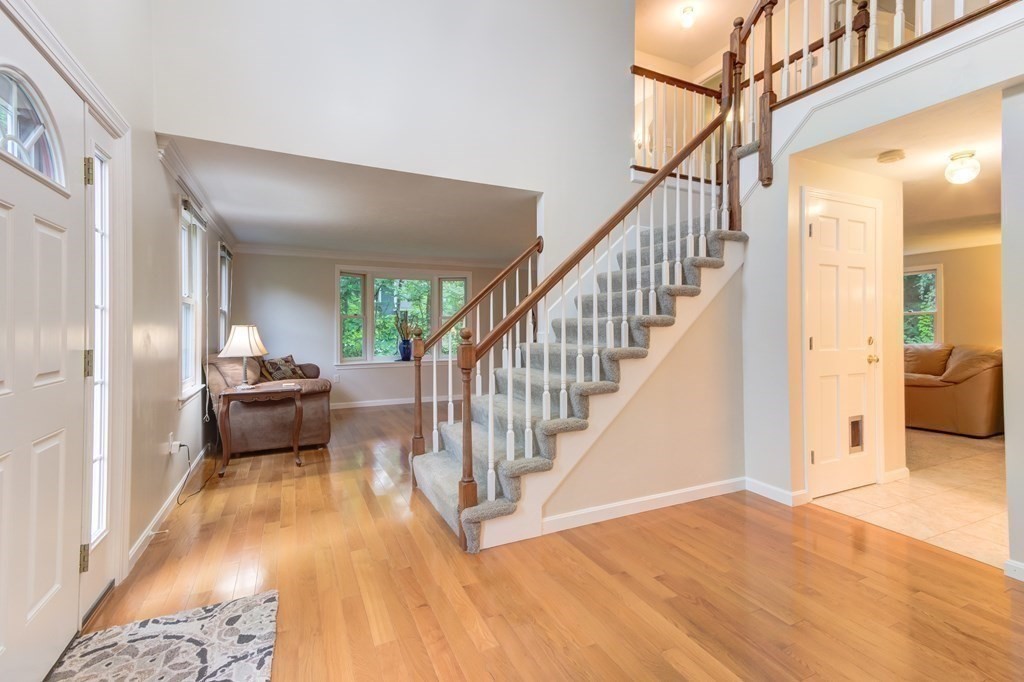 11 Merriam Way Upton, MA 01568 - Photo 4 of 42 Gallery Image 4