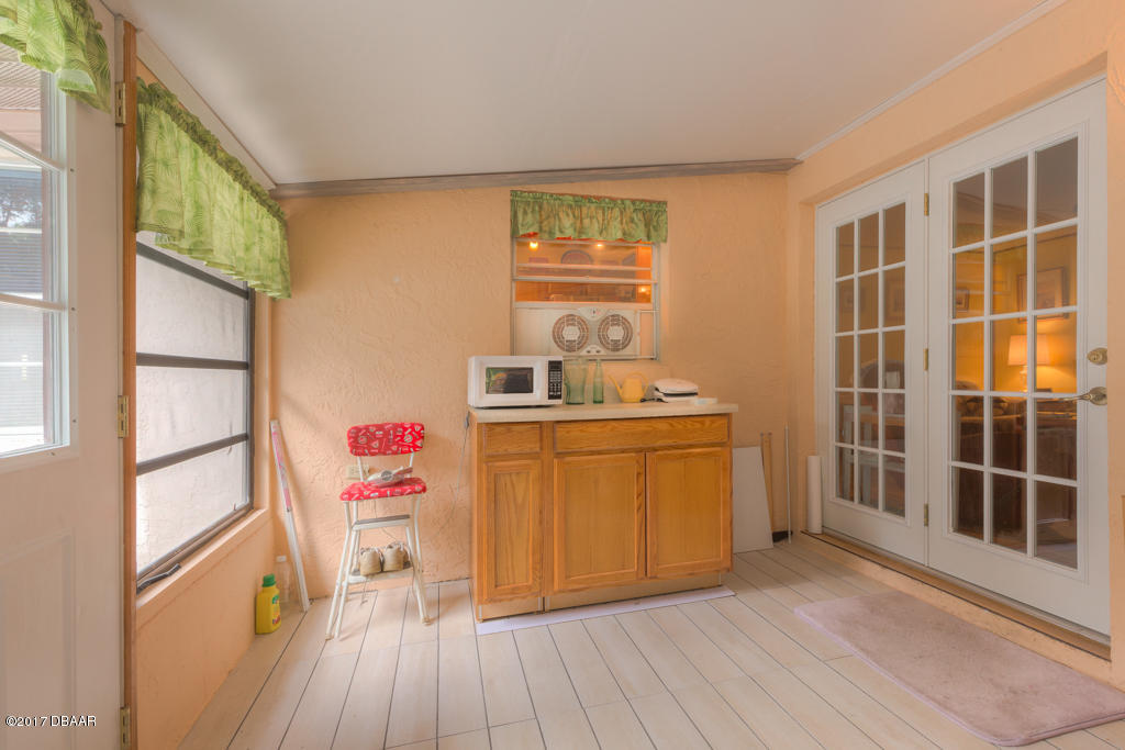 2447 Princeton Road DeLand, FL 32724 - Photo 16 of 24 2447_Princeton_Rd_MLS-17