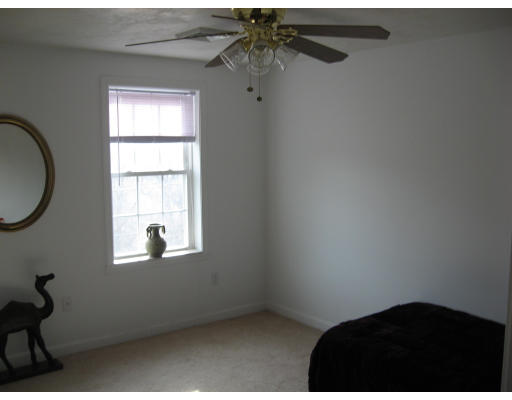 9 A Ansonia Road, Unit LEFT Worcester, MA 01605 - Photo 11 of 17 Gallery Image 11