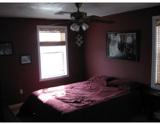 9 A Ansonia Road, Unit LEFT Worcester, MA 01605 - Photo 14 of 17 Gallery Image 14