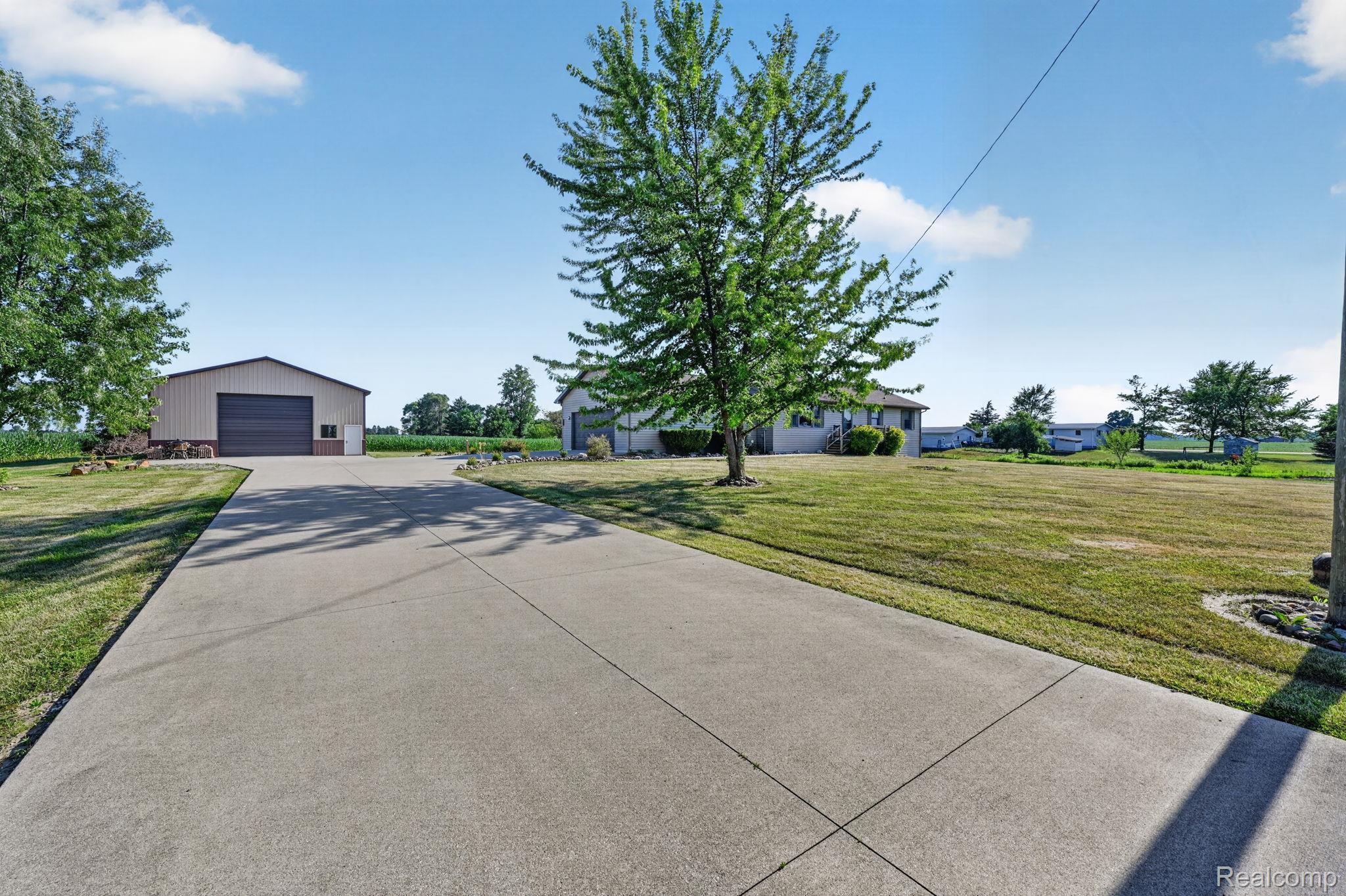 9889 Ditch Road Chesaning, MI 48616 - Photo 6 of 71 4-web-or-mls-DSC_8955.jpg