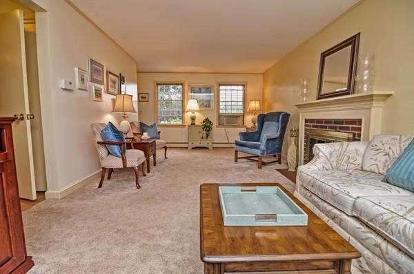 306 Powder Mill Road Concord, MA 01742 - Photo 13 of 30 Gallery Image 13
