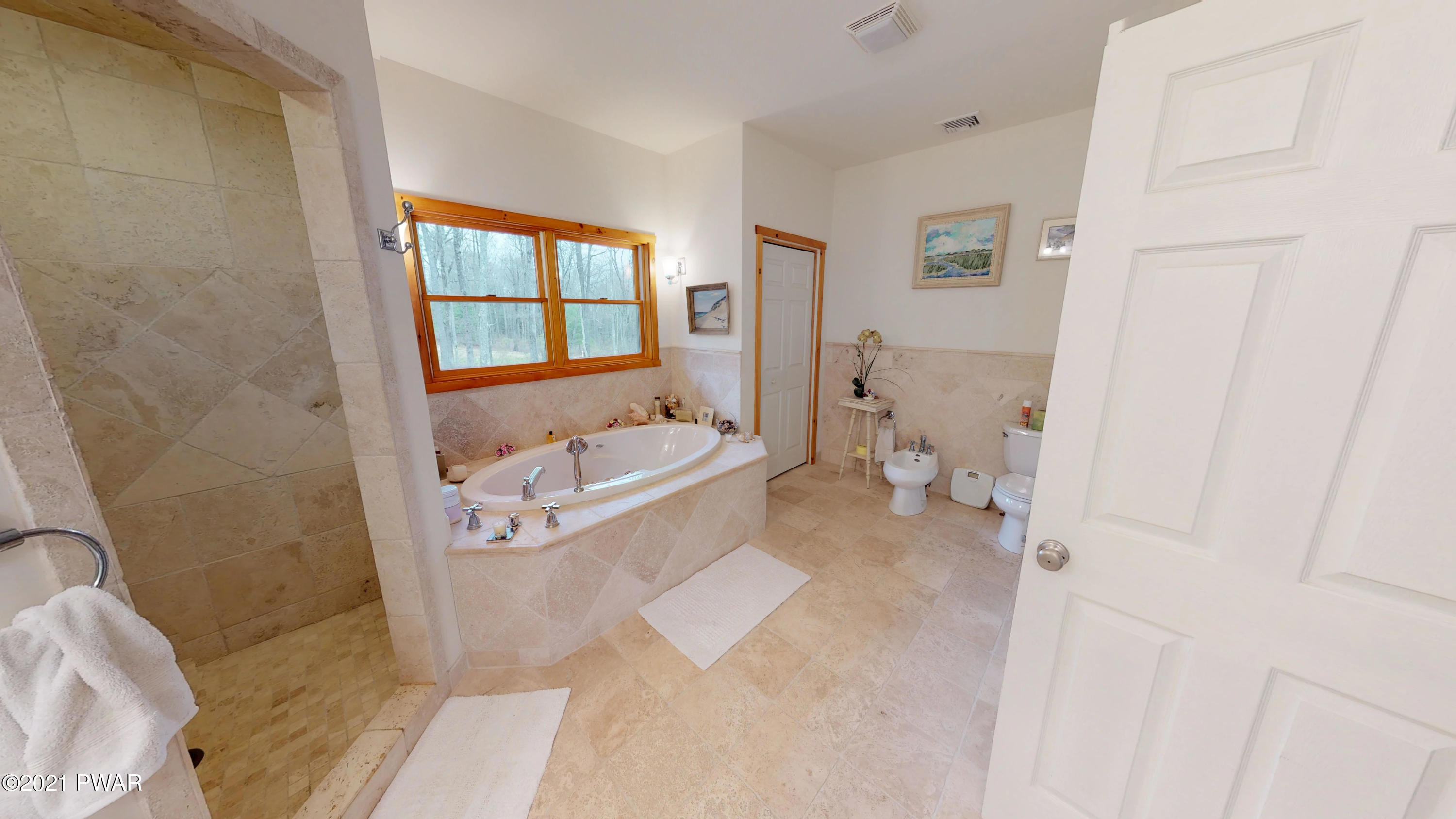 140 Corkys Road Hawley, PA 18428 - Photo 21 of 66 140-Corkys-Master-Bathroom1