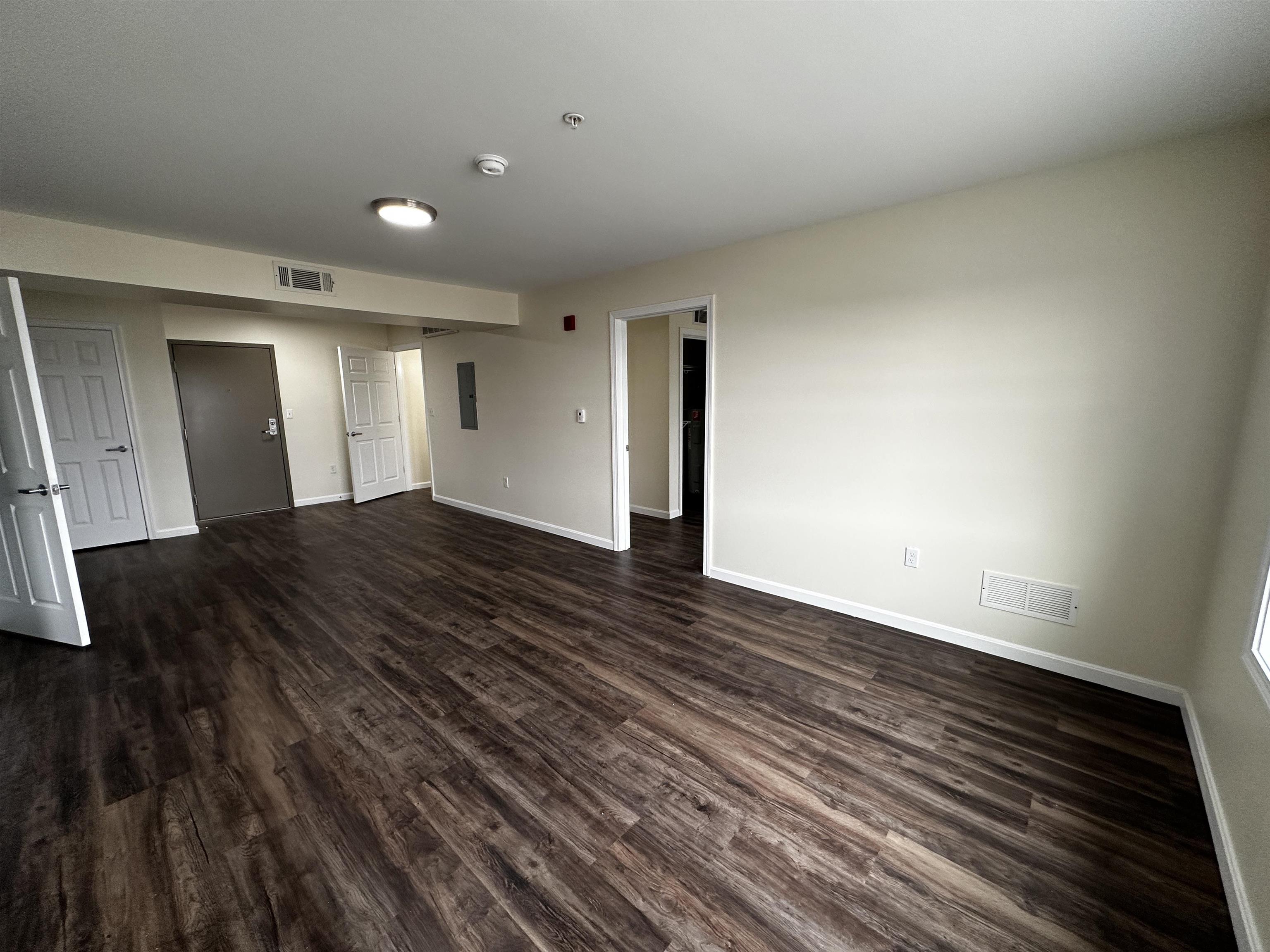 50 Sentinel Court, Unit 208 Manchester, NH 03103 - Photo 22 of 39