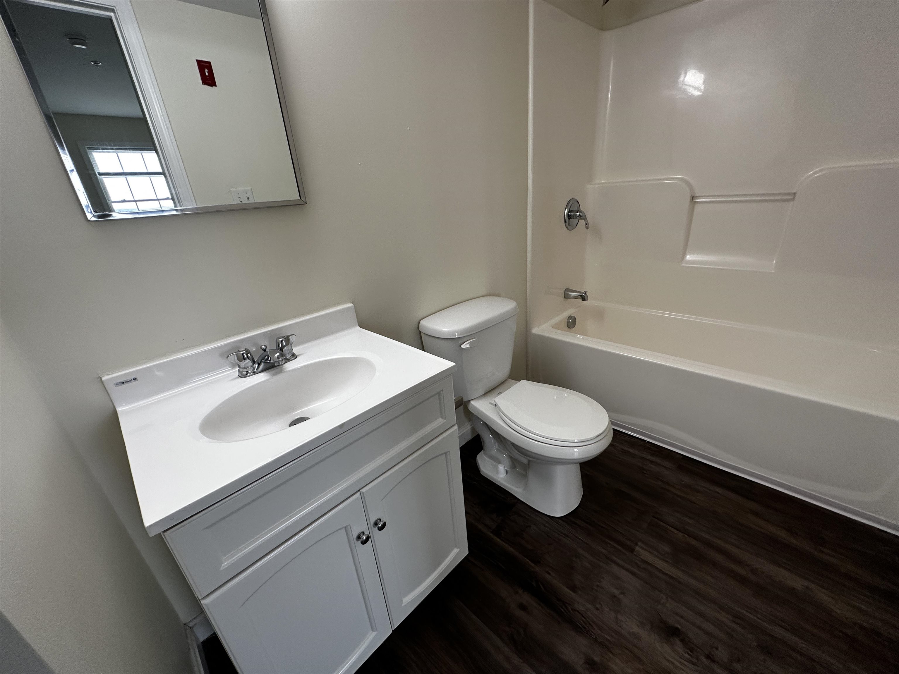 50 Sentinel Court, Unit 208 Manchester, NH 03103 - Photo 27 of 39