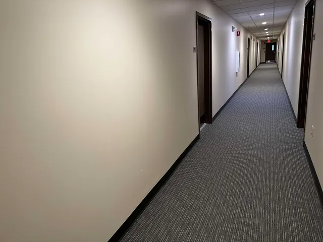 $1,945 | 50 Sentinel Court, Unit 208, Manchester, NH 03103