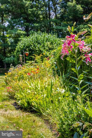 $975,000 | 603 Swallow Lane, West Chester, PA 19380