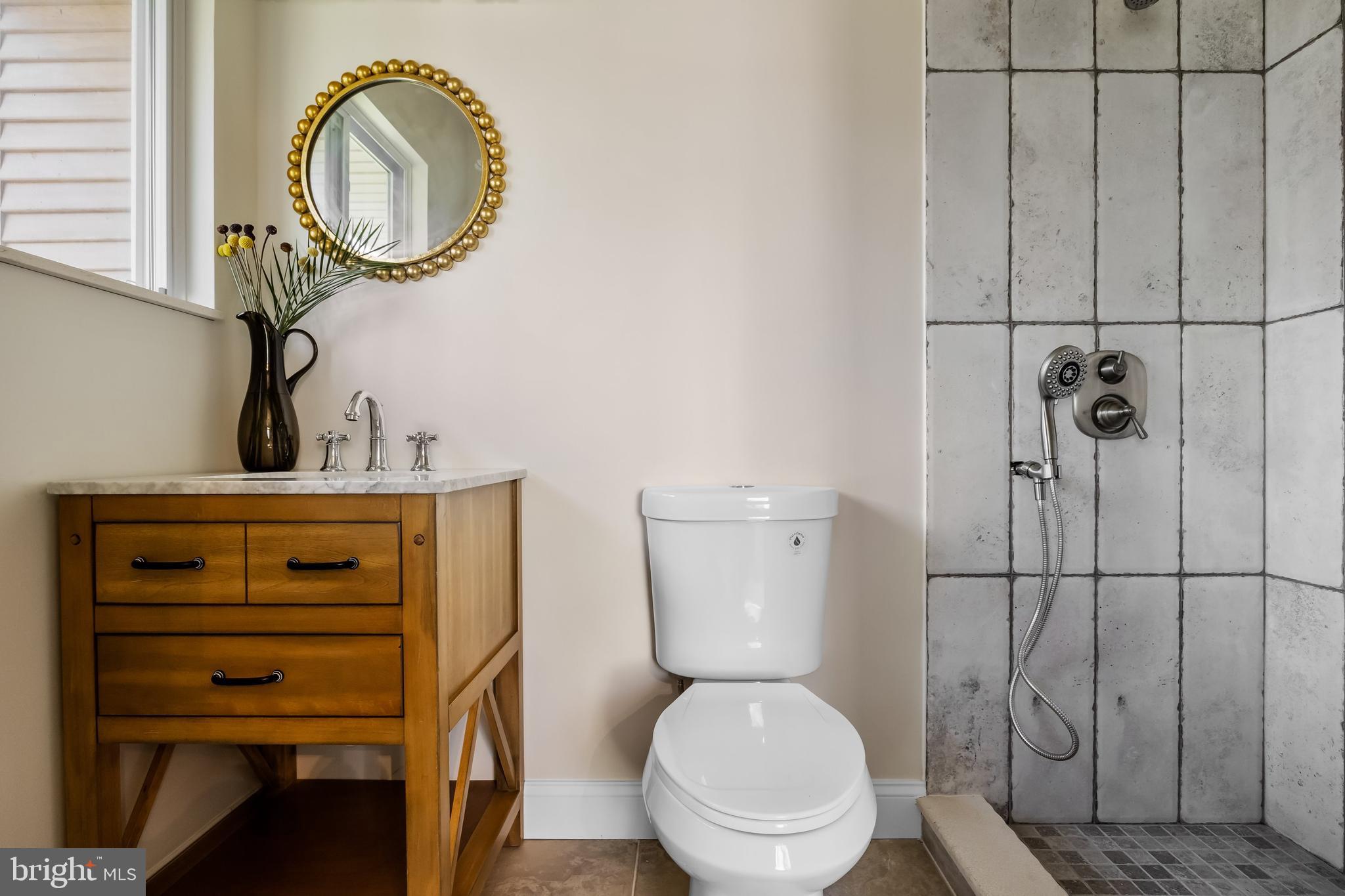 141 Lenape Trail Medford, NJ 08055 - Photo 19 of 33 Full master bathroom