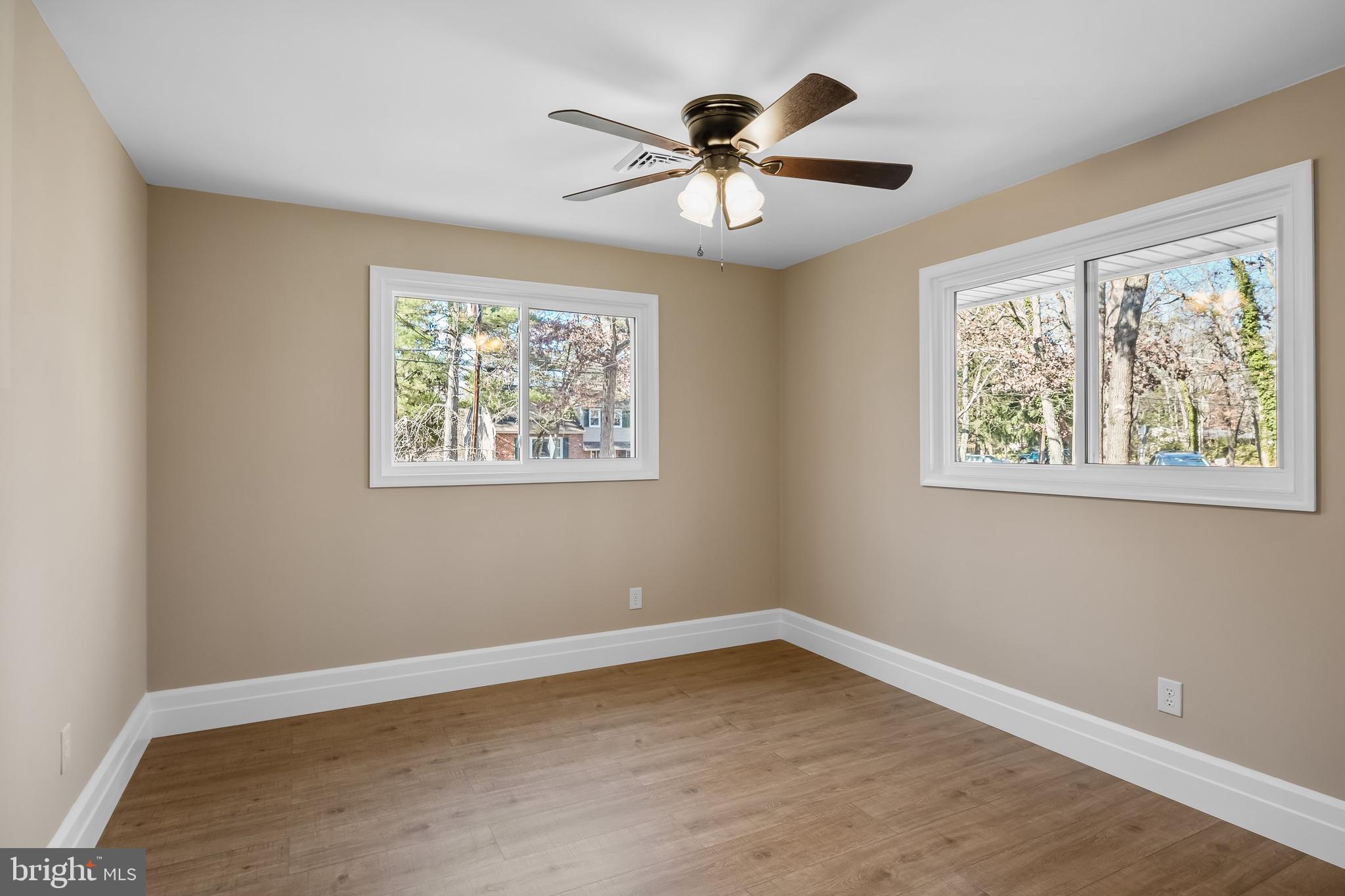 141 Lenape Trail Medford, NJ 08055 - Photo 21 of 33 Second bedroom