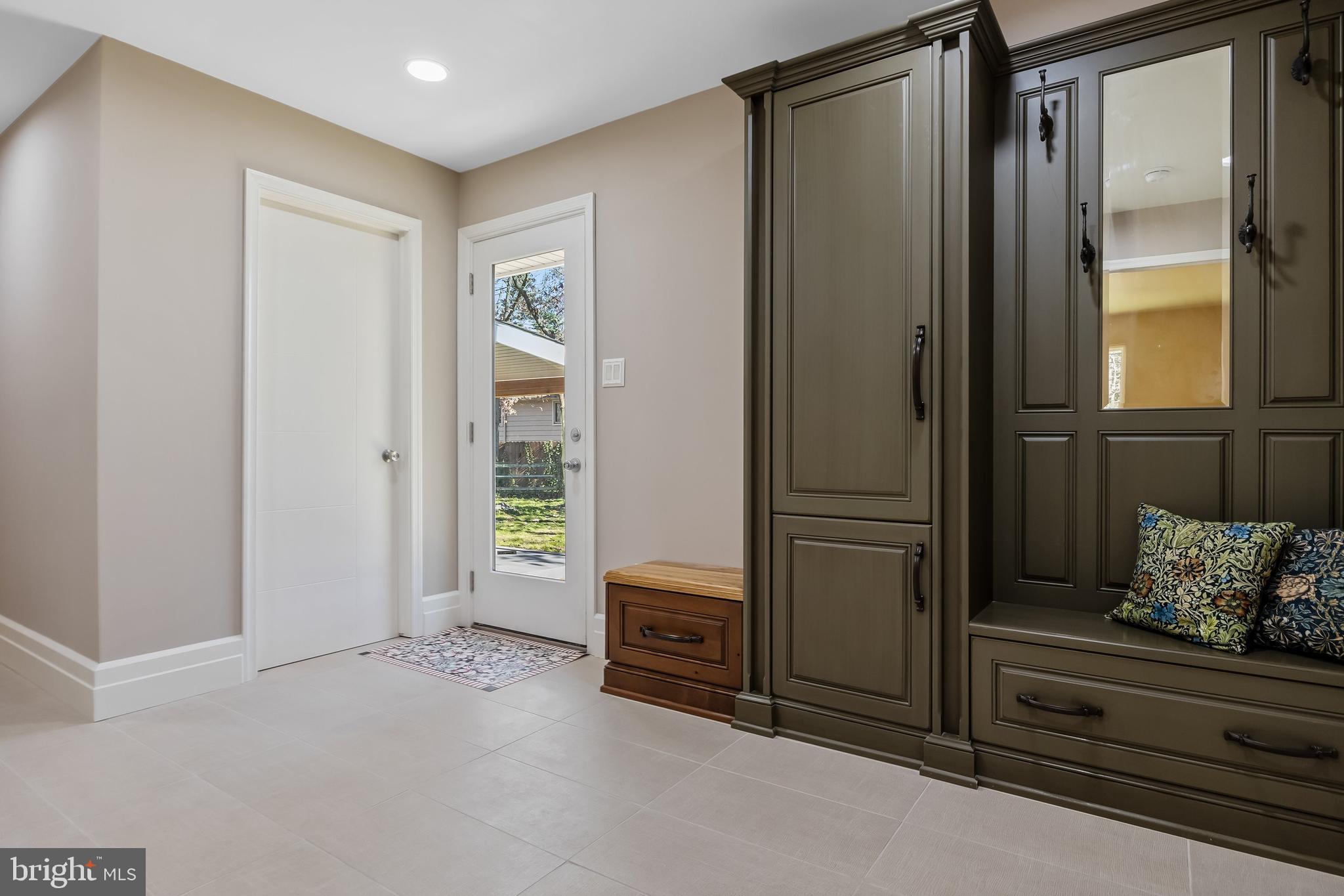 141 Lenape Trail Medford, NJ 08055 - Photo 26 of 33 Access to backyard