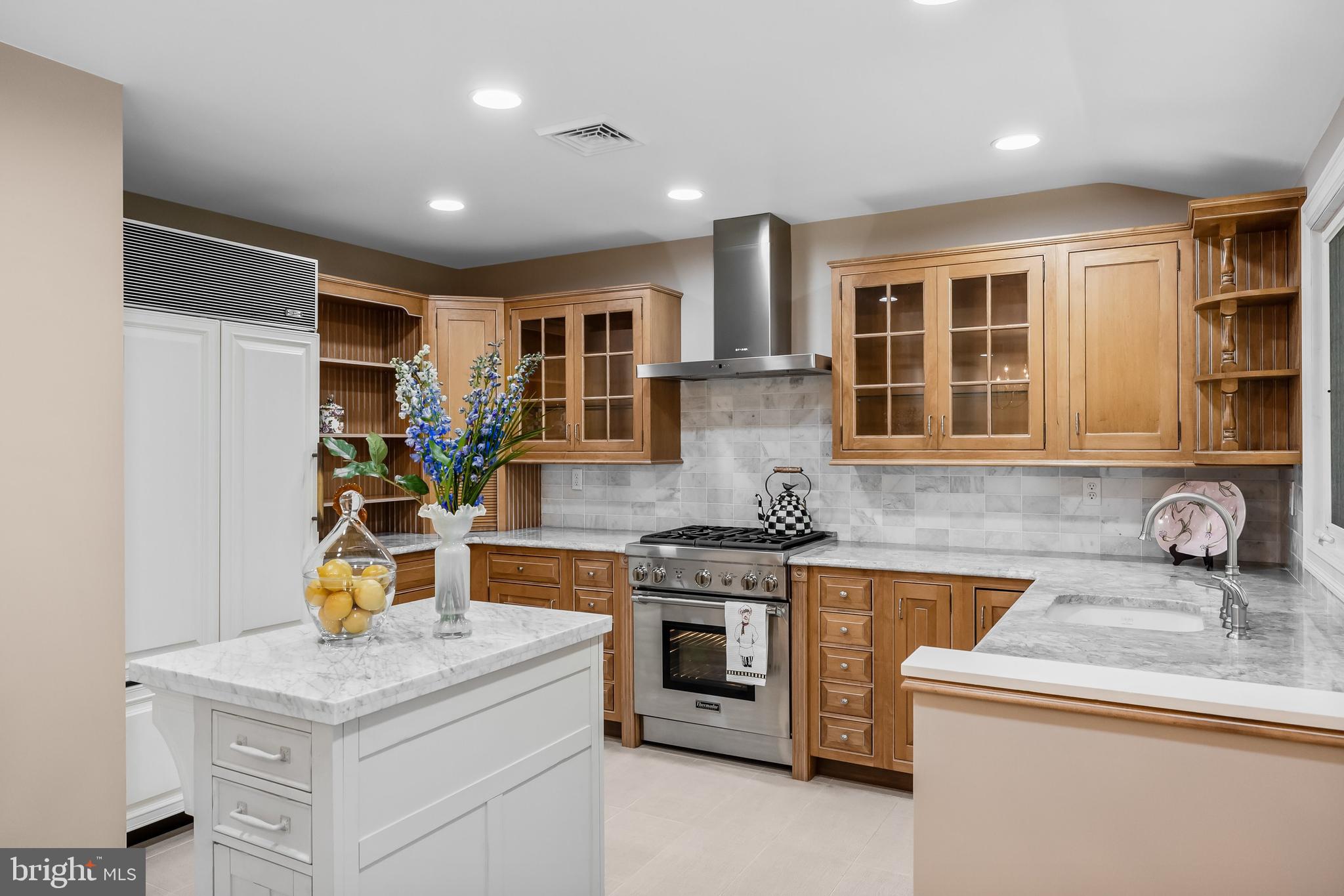 141 Lenape Trail Medford, NJ 08055 - Photo 10 of 33 New kitchen island