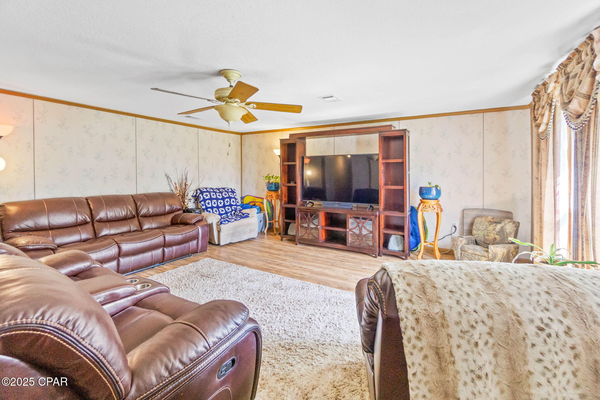 3340 Peanut Road Cottondale, FL 32431 - Photo 6 of 39