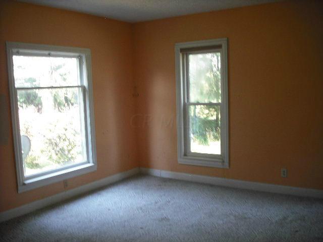 8809 Creek Road Southwest Pataskala, OH 43062 - Photo 9 of 11