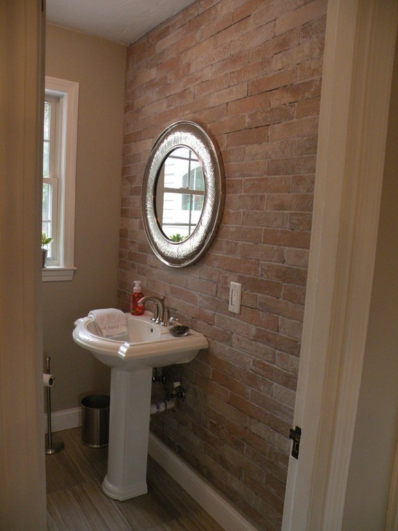 44 Walpole Terrace Canton, MA 02021 - Photo 17 of 22 Gallery Image 17