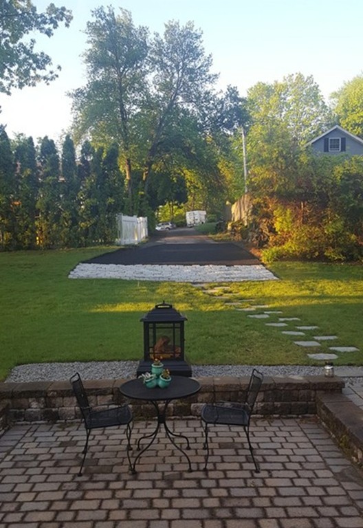 44 Walpole Terrace Canton, MA 02021 - Photo 4 of 22 Gallery Image 4