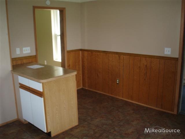 7529 Shea Road Fair Haven, MI 48023 - Photo 22 of 30 31146665-21.JPG
