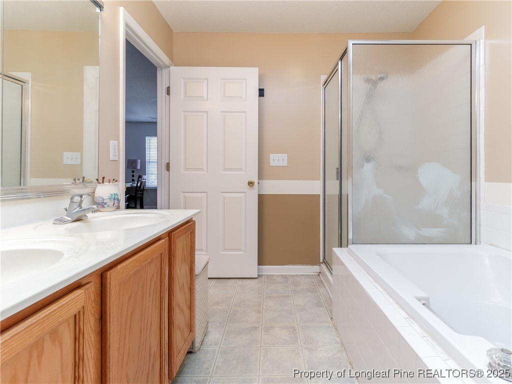 8650 Neuse Landing Lane, Unit 102 Raleigh, NC 27616 - Photo 14 of 16 Gallery Image 14