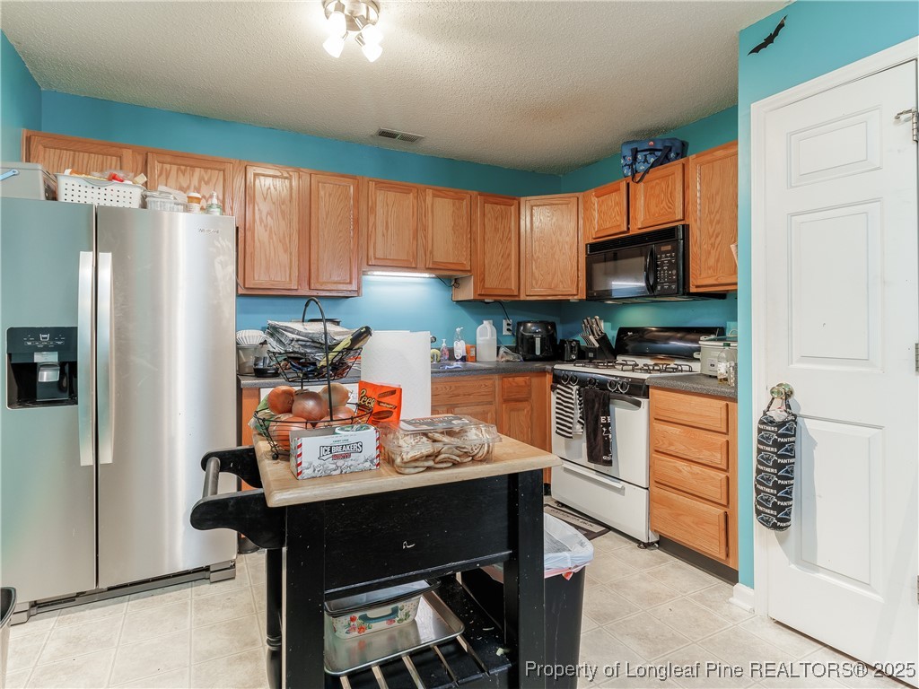 8650 Neuse Landing Lane, Unit 102 Raleigh, NC 27616 - Photo 3 of 16 Gallery Image 3