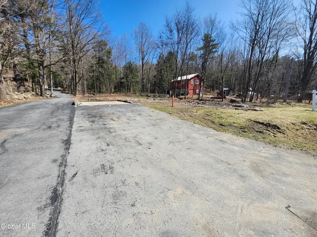 $89,900 | 2874 Highway 9, Lake George, NY 12845