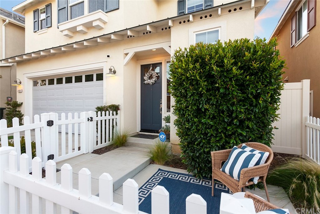 2189 Miner Street Costa Mesa, CA 92627 - Photo 2 of 21 a view of a porch with furniture and garden