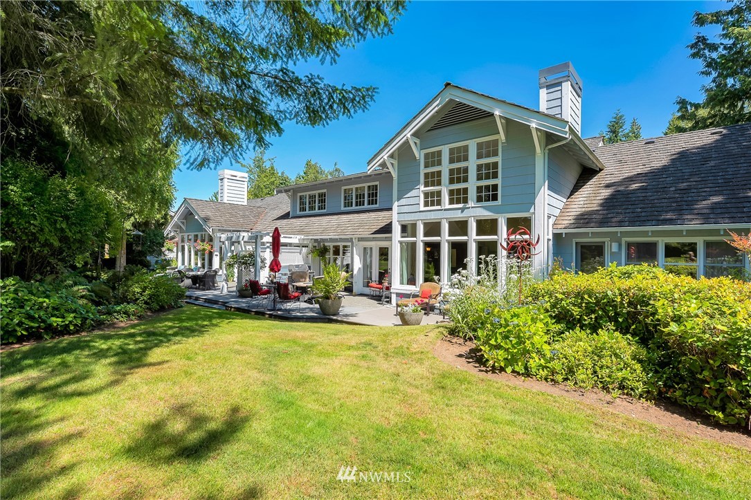5528 Canvasback Road Blaine, WA 98230 - Photo 1 of 25 Gallery Image 1
