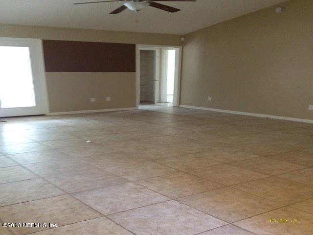 2169 Cromwell Road Jacksonville, FL 32246 - Photo 6 of 12 Family room