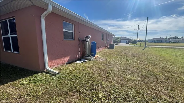 $2,495 | 2435 Northwest 7th Terrace, Cape Coral, FL 33993