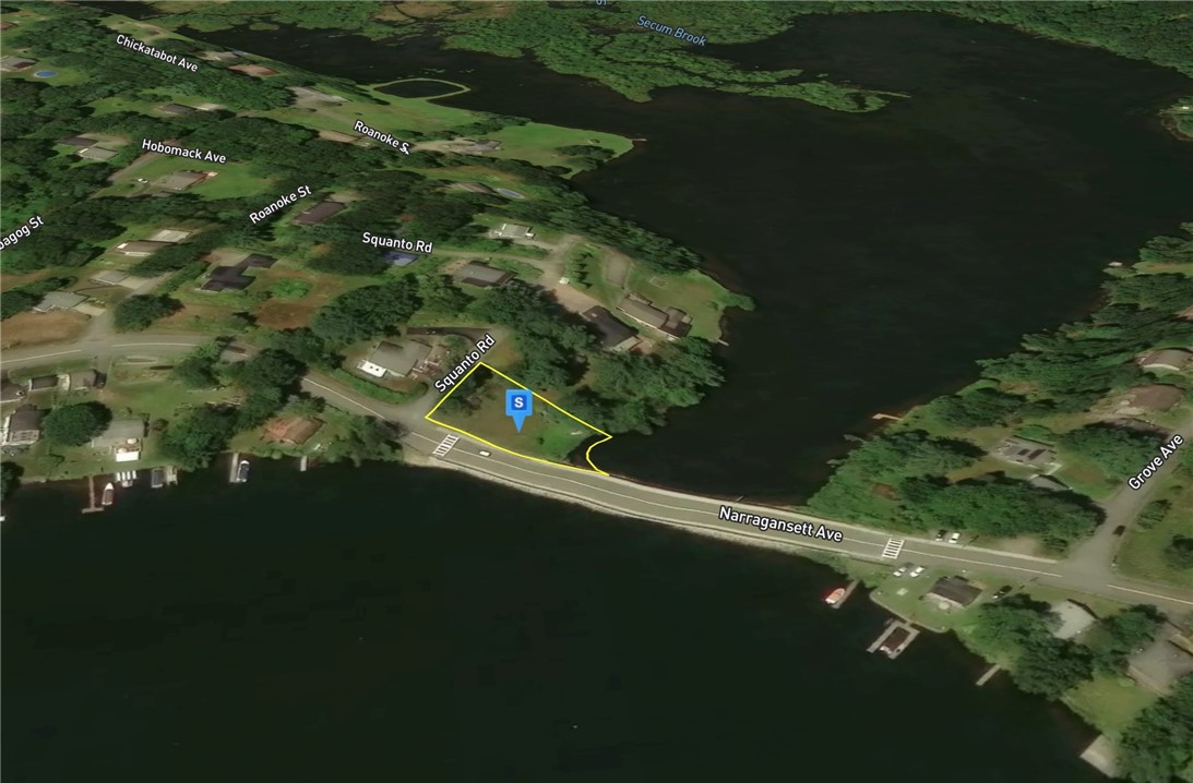 2 Squanto Road Lanesborough, MA 01237 - Photo 3 of 5