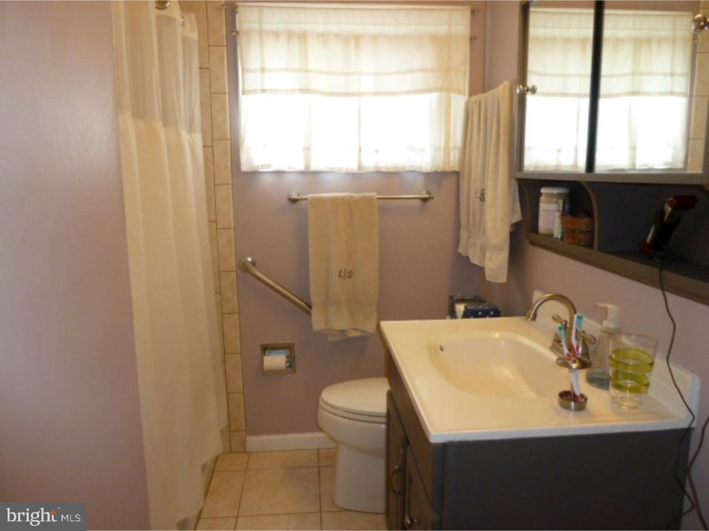 217 West County Line Road Hatboro, PA 19040 - Photo 16 of 25 Bathroom