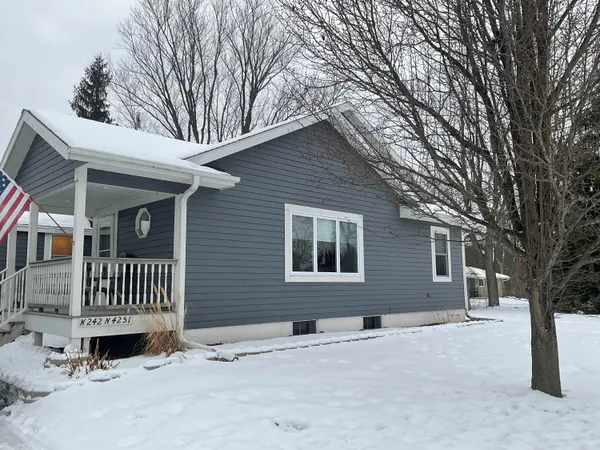 $475,000 | W242N4251 Swan Road, Pewaukee, WI 53072