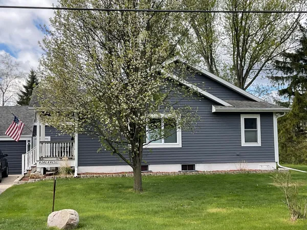 $475,000 | W242N4251 Swan Road, Pewaukee, WI 53072