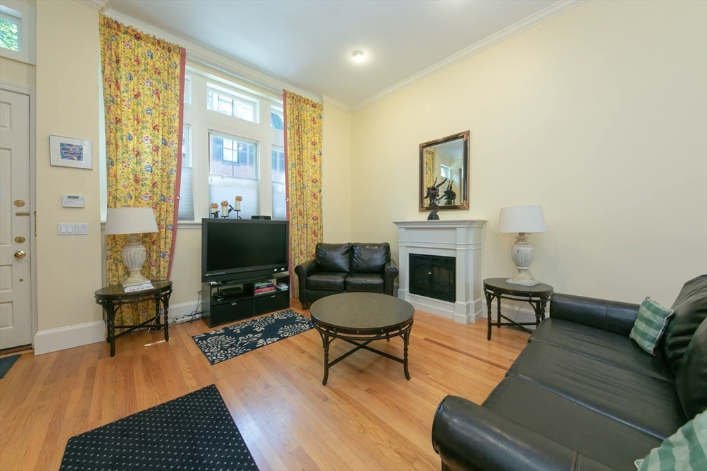 36-38 Melrose Street, Unit 1 Boston, MA 02116 - Photo 2 of 16