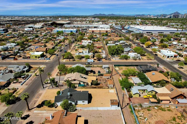 $529,000 | 329 North 17th Drive, Phoenix, AZ 85007