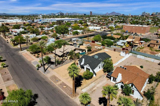 $529,000 | 329 North 17th Drive, Phoenix, AZ 85007