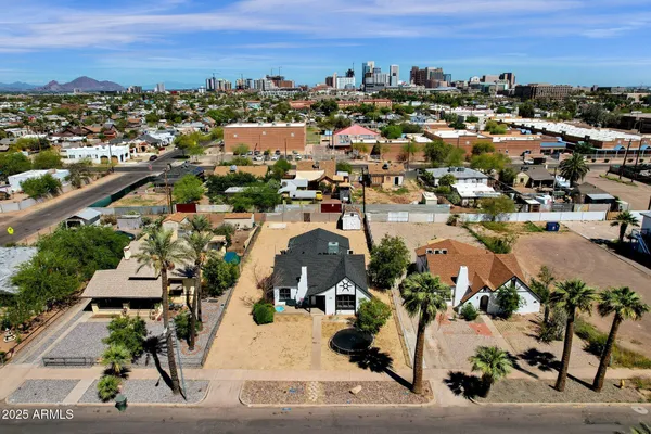 $510,500 | 329 North 17th Drive, Phoenix, AZ 85007